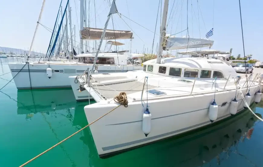 Mykonos South Beaches Cruise (Catamaran Lagoon 38)