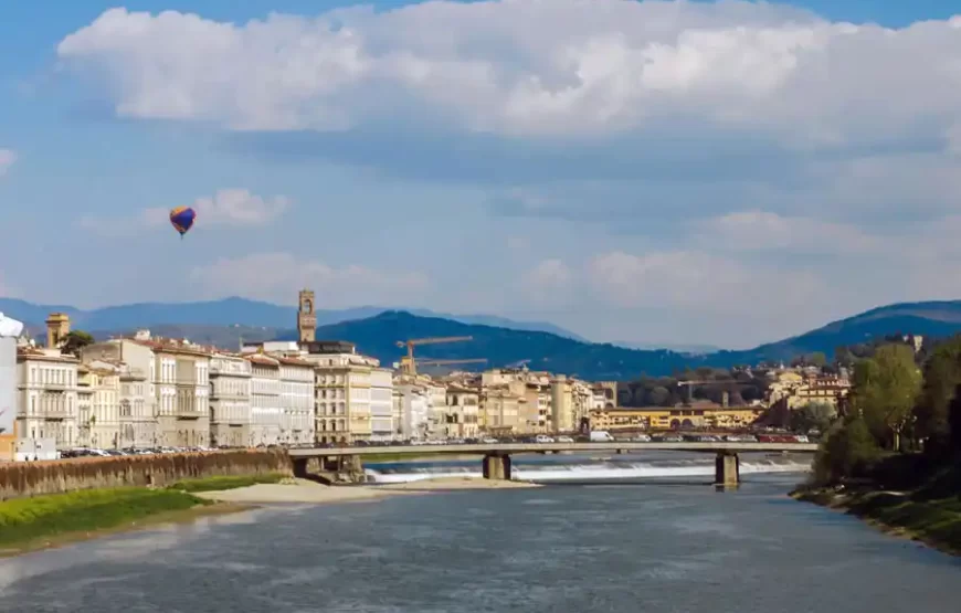 Private Hot air balloon flights Over Florence For Couple