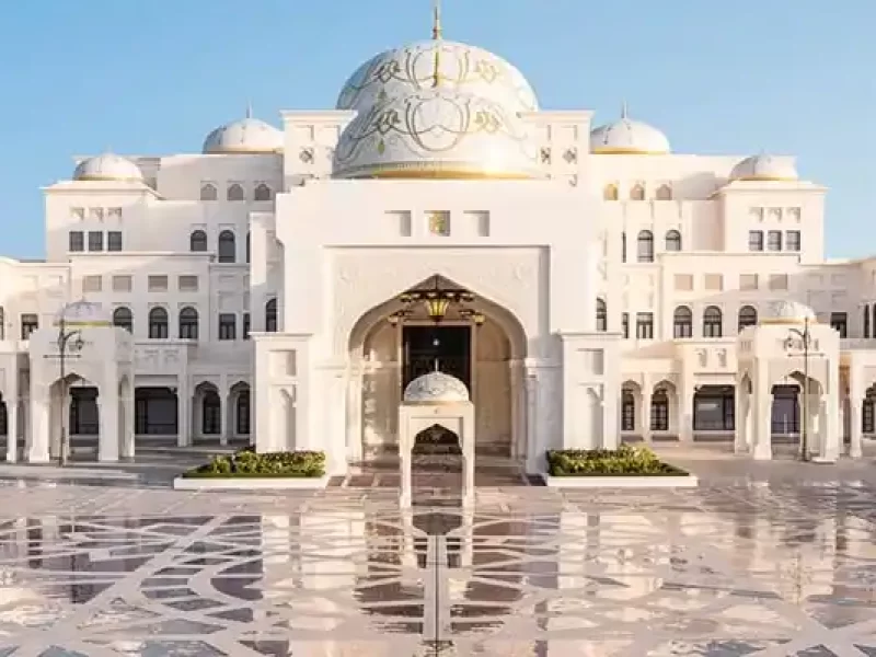 Explore one of the region's biggest palace with your Qasr Al Watan Palace tickets in Abu Dhabi. As you walk through the palace, take in the stunning architecture. The magnificent facade of Qasr Al Watan may not be centuries old, but that does not detract from this magnificent palace, which was only completed in 2017. Discover the UAE's opulent culture, rich craftsmanship, and time-honored traditions reflected in every square inch of this stunning structure as you explore Arabian heritage as it is redefined through the lens of the twenty-first century. Discover the Qasr Al Watan with your Presidential Palace Abu Dhabi tickets